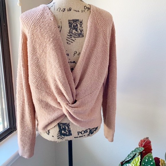 aerie Sweaters - 🆕 Aerie Knot-Back Sweater in Faded Peach